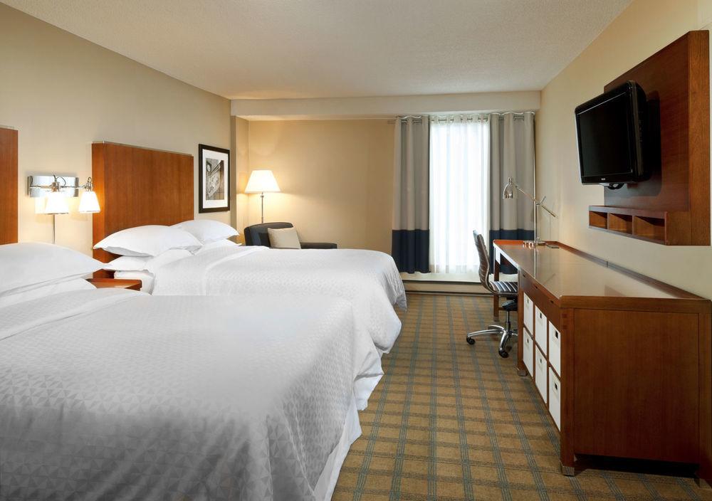 Four Points By Sheraton Hotel & Conference Centre Gatineau-Ottawa Esterno foto