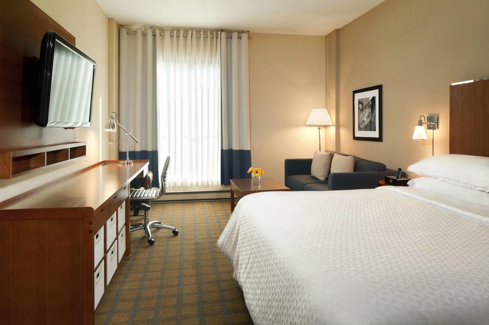 Four Points By Sheraton Hotel & Conference Centre Gatineau-Ottawa Esterno foto