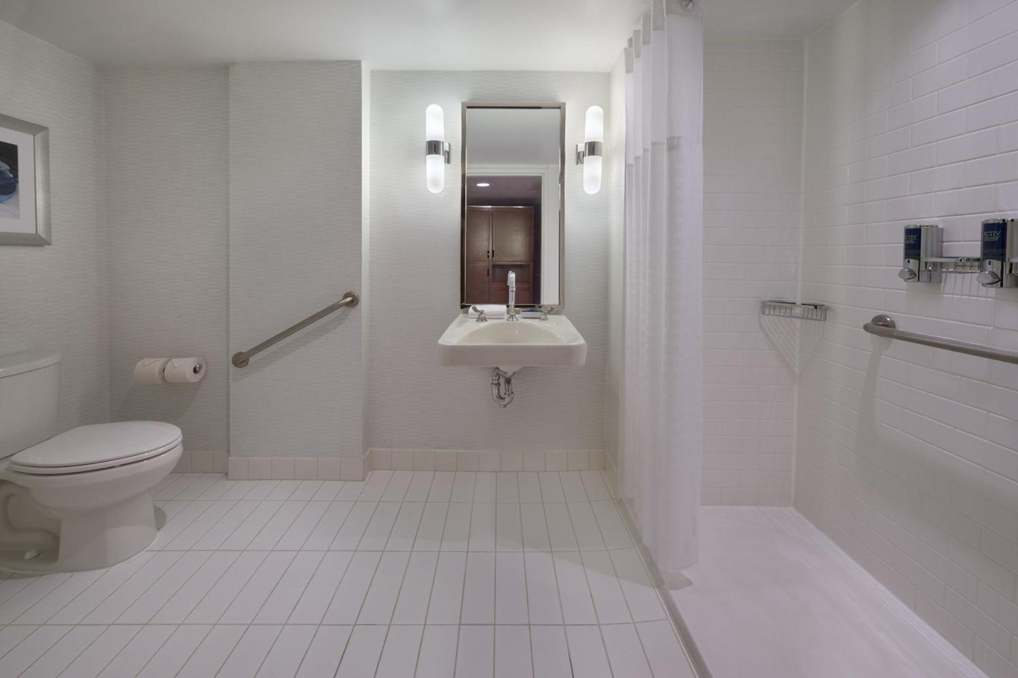 Four Points By Sheraton Hotel & Conference Centre Gatineau-Ottawa Esterno foto